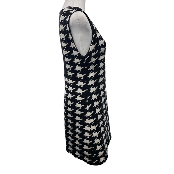 Alice + Olivia Everleigh Houndstooth Shift Dress Size 6 Black White Sleeveless - Picture 4 of 7
